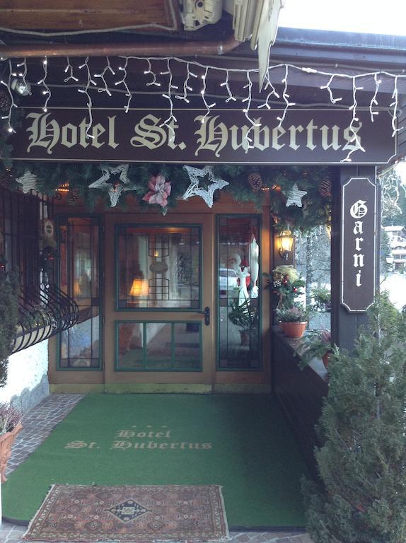 Hotel Garni St. Hubertus Madonna Kültér fotó